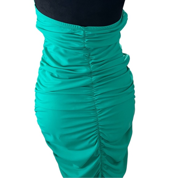 Green Ruched Dress with Gold Chain halter Straps, Large,New - Picture 5 of 6